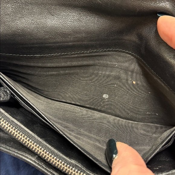 Prada Black Leather Gaurfre Pleat Wallet - Picture 8 of 14